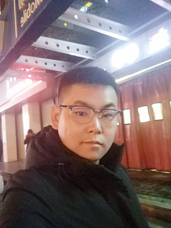 杜跃龙的第二张照片--宜昌相亲服务中心