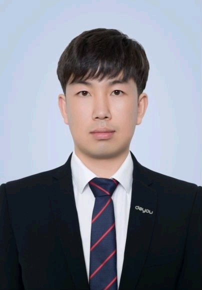 终究被人海淹没的第二张照片--宜昌相亲服务中心