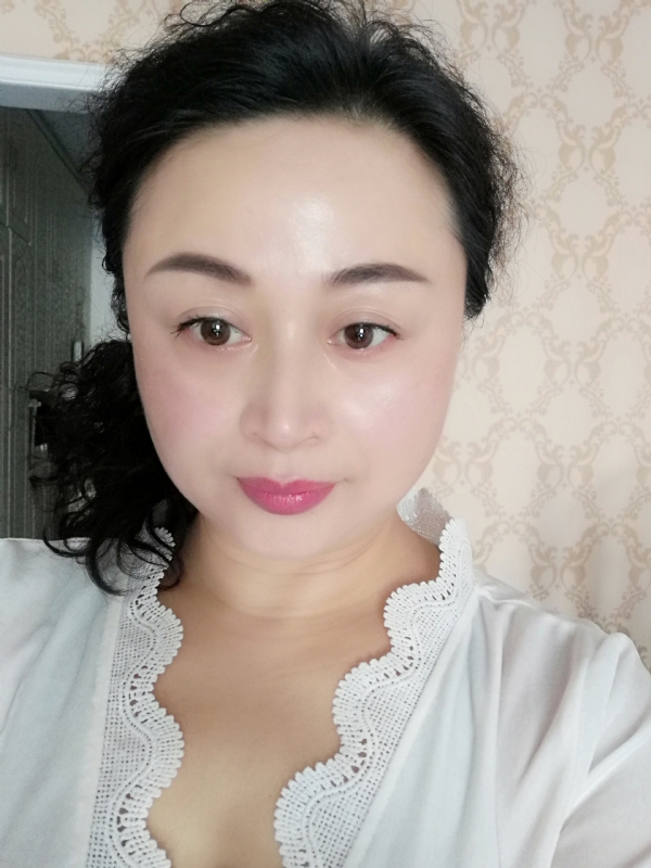 花谢花飞的第一张照片--宜昌相亲服务中心