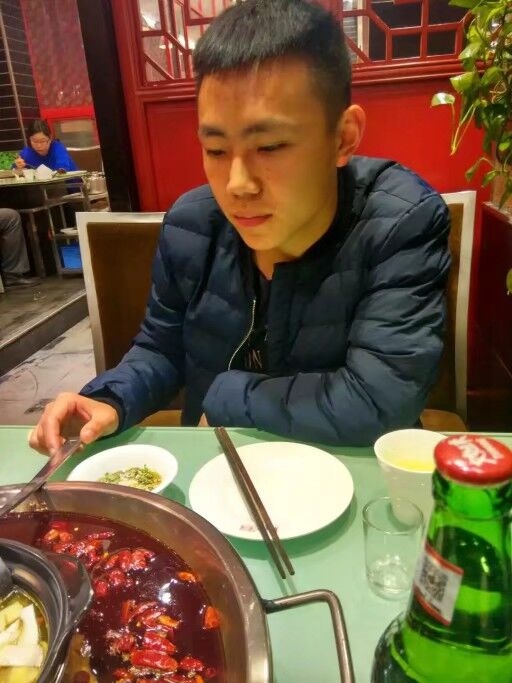 圈圈的第二张照片--宜昌相亲服务中心