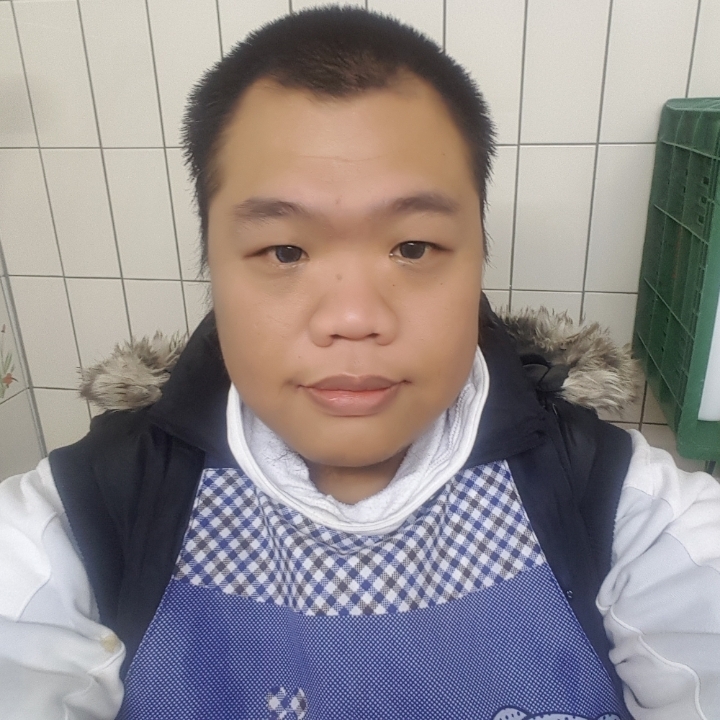 黑熊的第一张照片--宜昌相亲服务中心