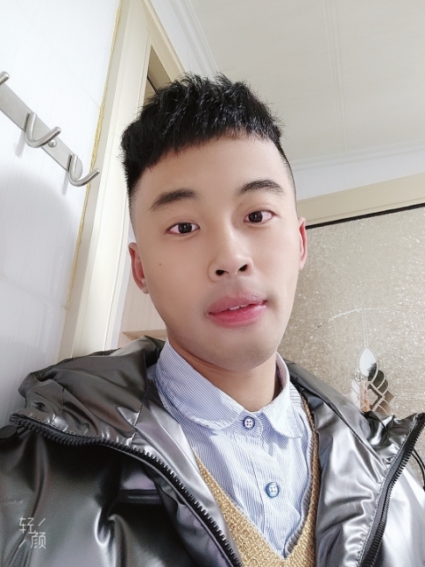 幼稚鬼的第一张照片--宜昌相亲服务中心