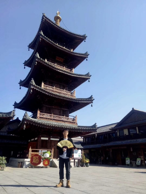 流浪共和的第二张照片--宜昌相亲服务中心