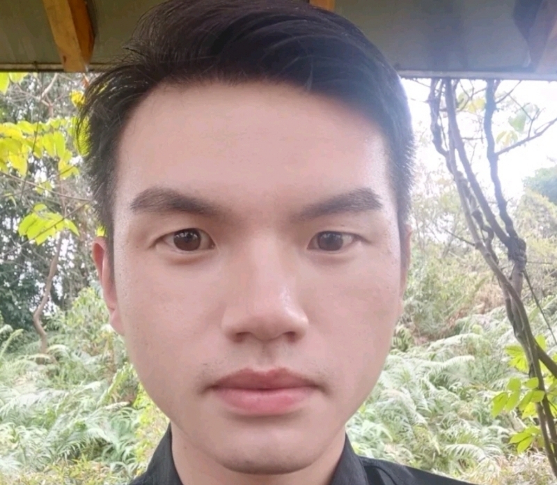 彬彬有礼的第二张照片--宜昌相亲服务中心