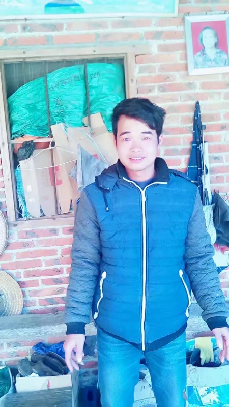 晴天的第二张照片--宜昌相亲服务中心