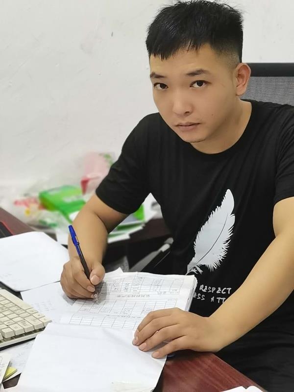 寻找另一伴的第一张照片--宜昌相亲服务中心