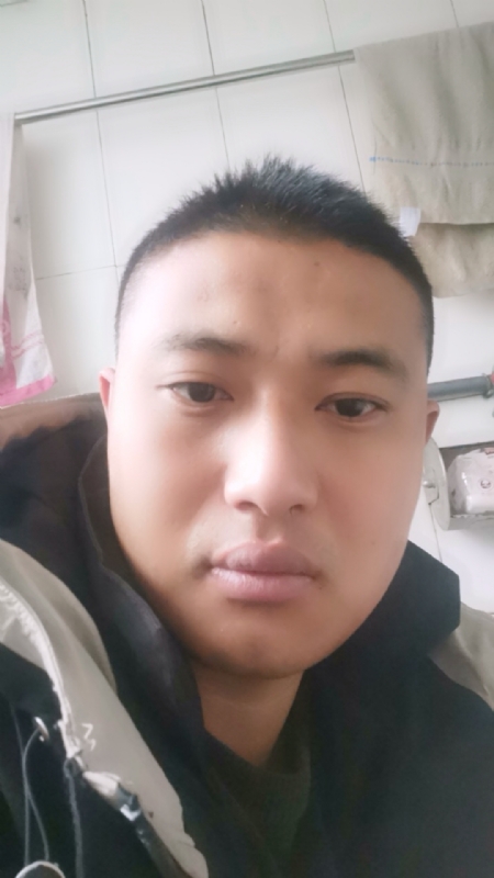 烟花再美不过瞬间的第一张照片--宜昌相亲服务中心