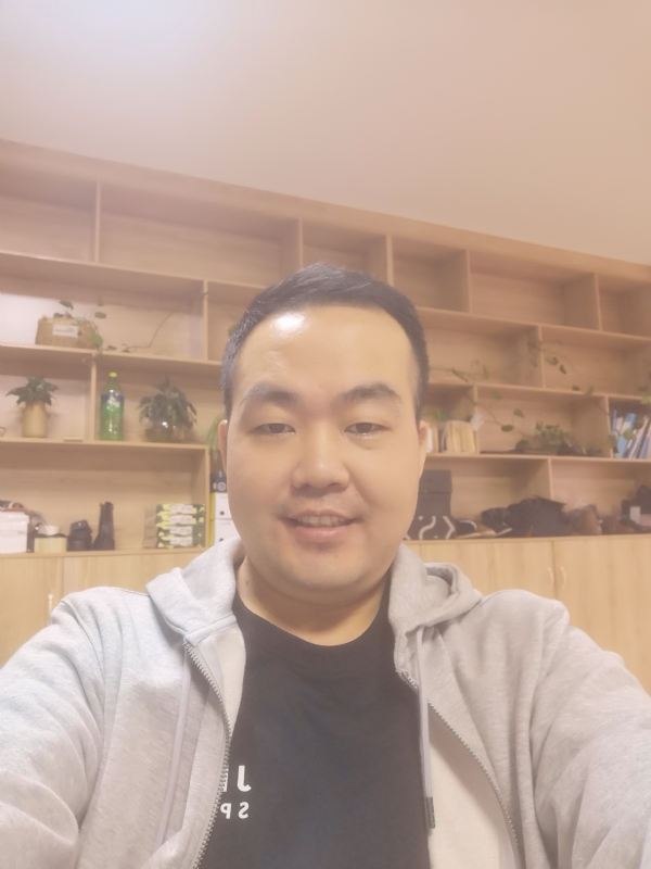 carl的第一张照片--宜昌相亲服务中心