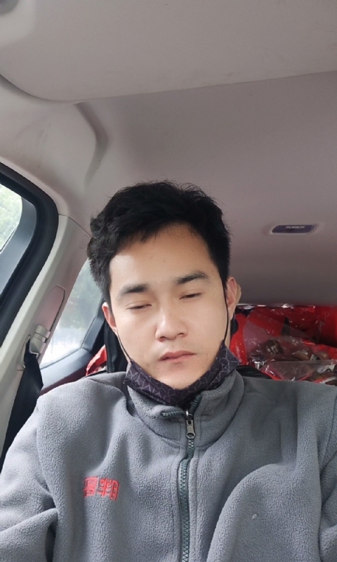 冷锋的第一张照片--宜昌相亲服务中心