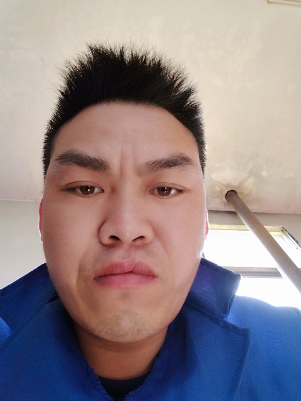 太阳红的第二张照片--宜昌相亲服务中心