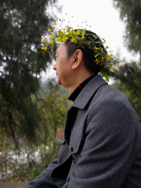 小白杨的第一张照片--宜昌相亲服务中心