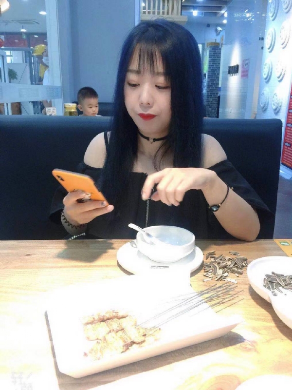 程程的第一张照片--宜昌相亲服务中心