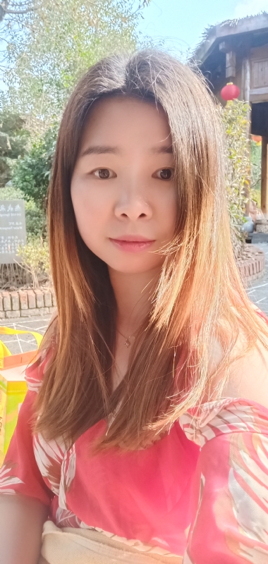 赫赫的第一张照片--宜昌相亲服务中心