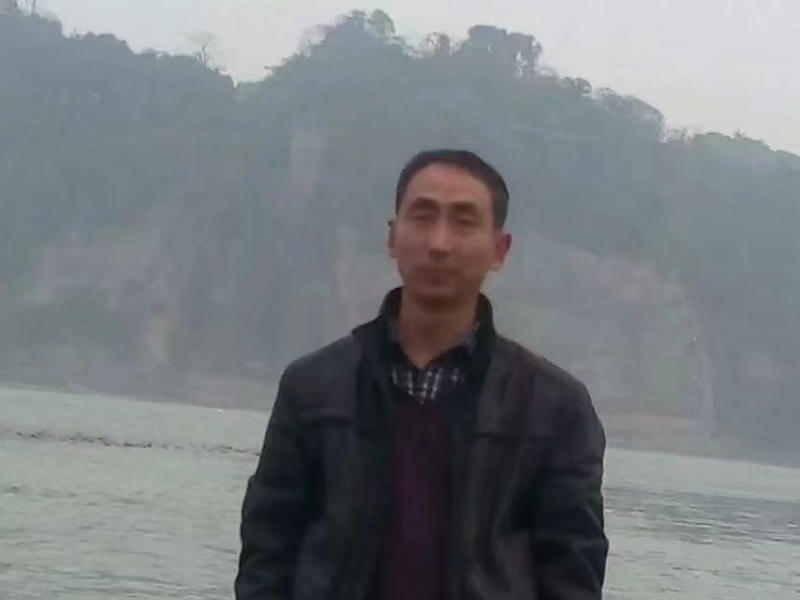 玉树临疯的第二张照片--宜昌相亲服务中心