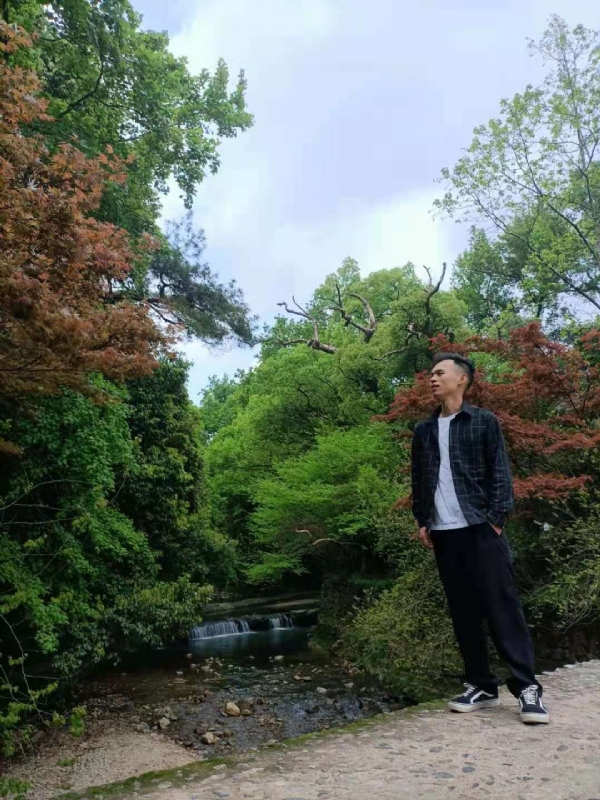 小白的第一张照片--宜昌相亲服务中心