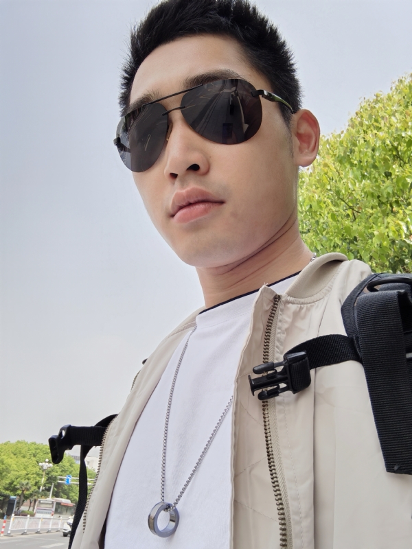 残花落陌,的第一张照片--宜昌相亲服务中心