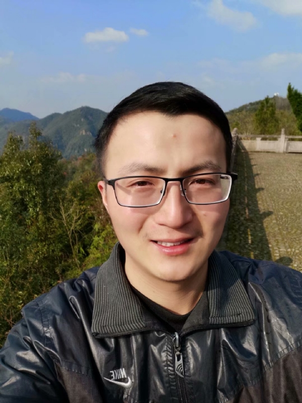 杨先生的第一张照片--宜昌相亲服务中心