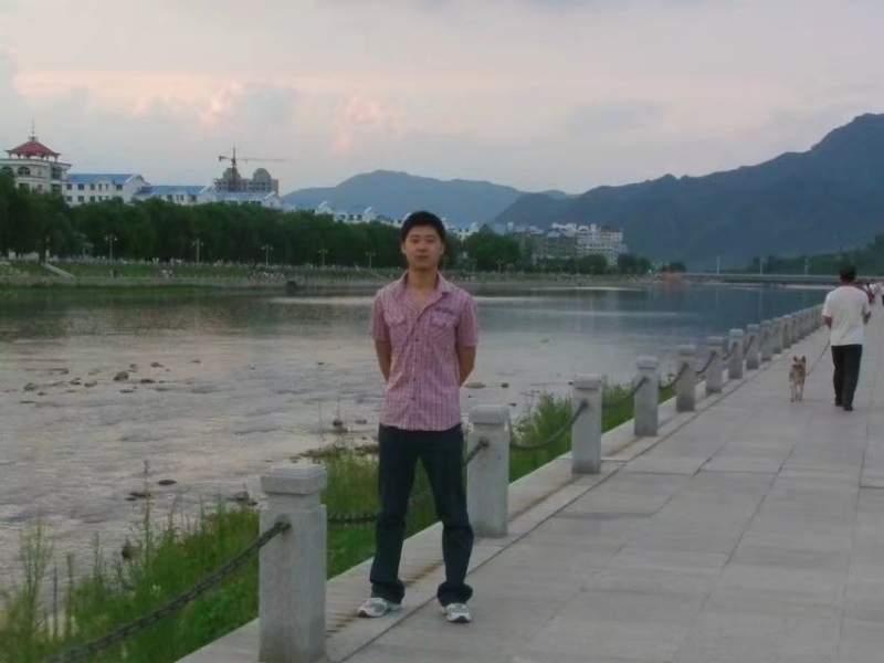 王王的第一张照片--宜昌相亲服务中心