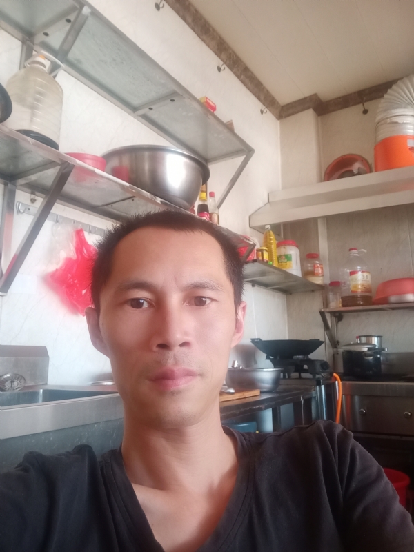 生活还在继续的第一张照片--宜昌相亲服务中心