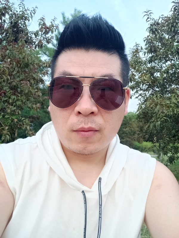 等风来的第二张照片--宜昌相亲服务中心