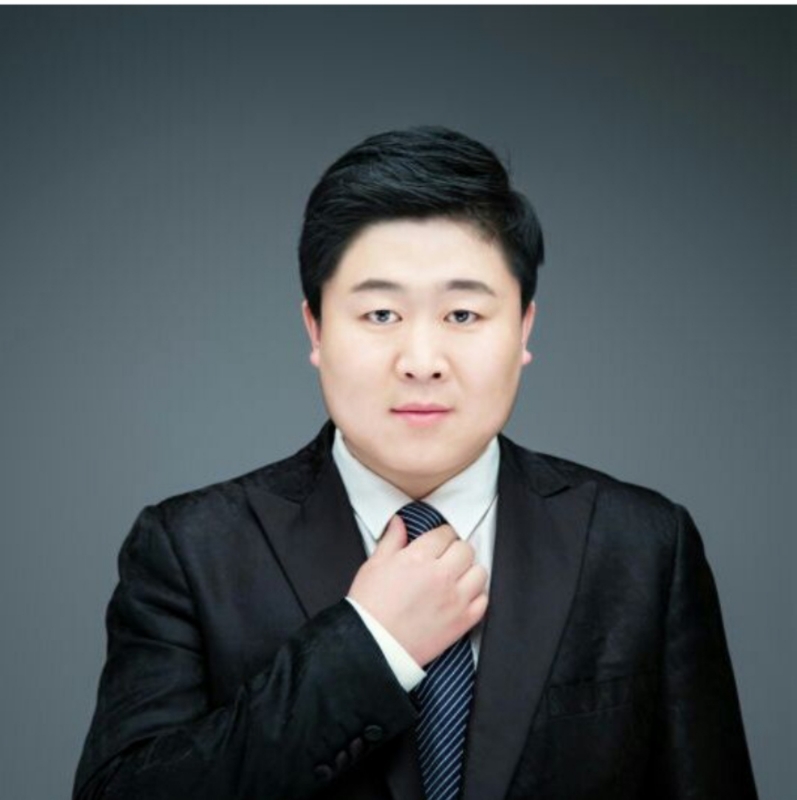 迷途小书童的第一张照片--宜昌相亲服务中心