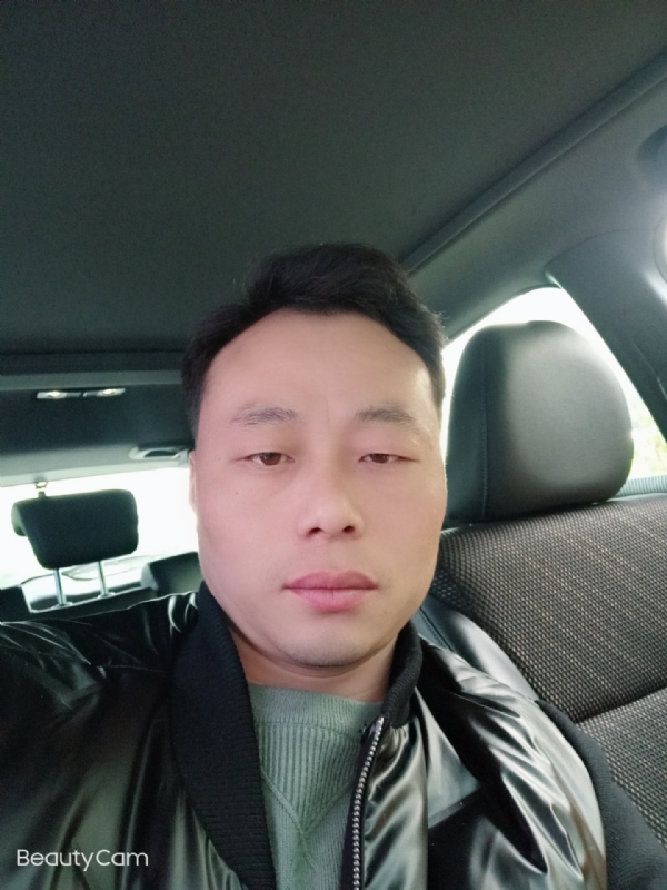 放飞的羊的第二张照片--宜昌相亲服务中心