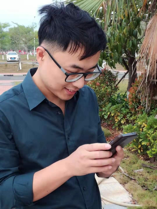 鼠王子的第一张照片--宜昌相亲服务中心