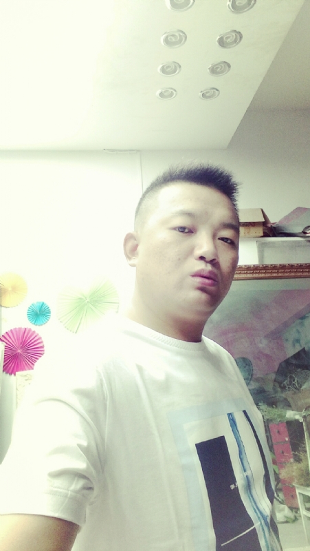 等风来的第一张照片--宜昌相亲服务中心