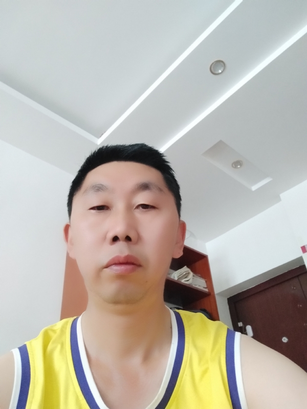 写尽半生纸上酸的第一张照片--宜昌相亲服务中心