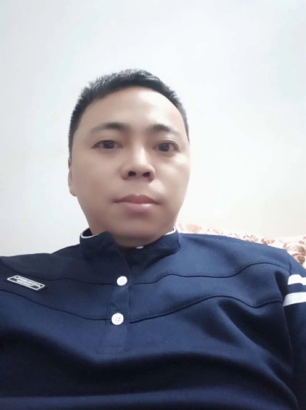 珍惜眼前人的第一张照片--宜昌相亲服务中心