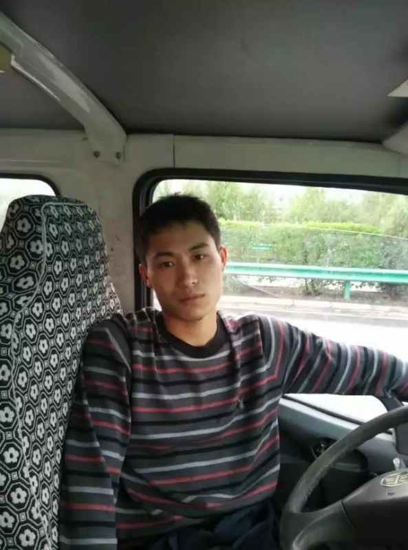 桦树林的第一张照片--宜昌相亲服务中心