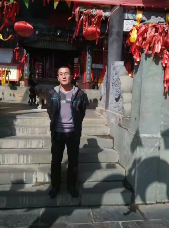 淡然的第一张照片--宜昌相亲服务中心