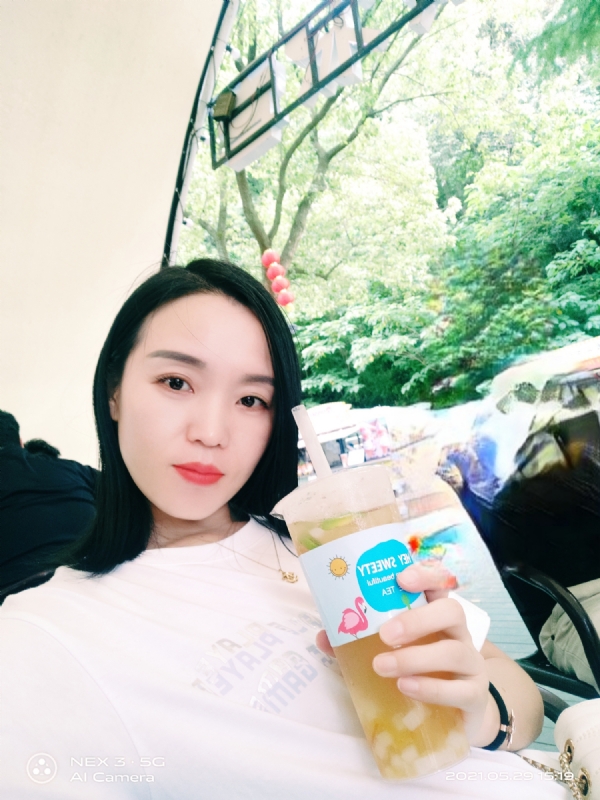 鱼鱼的第一张照片--宜昌相亲服务中心