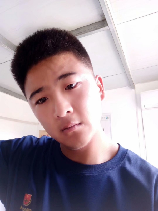 脸红相遇的第一张照片--宜昌相亲服务中心