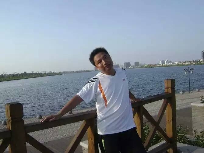 才乡痴情的第二张照片--宜昌相亲服务中心