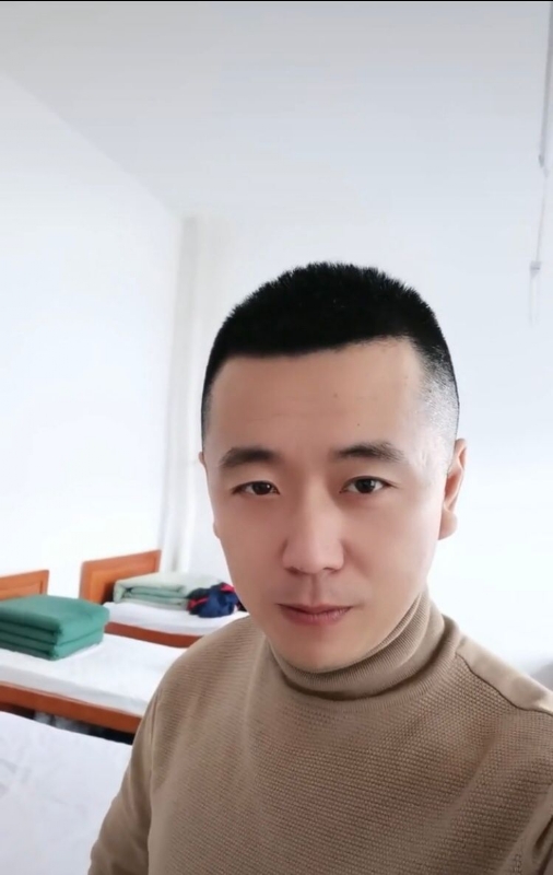 随风的第二张照片--宜昌相亲服务中心