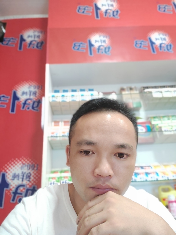 小老弟的第一张照片--宜昌相亲服务中心