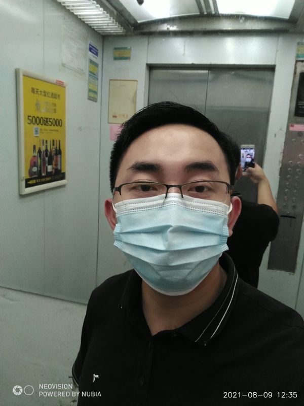 宅男遇上爱的第一张照片--宜昌相亲服务中心