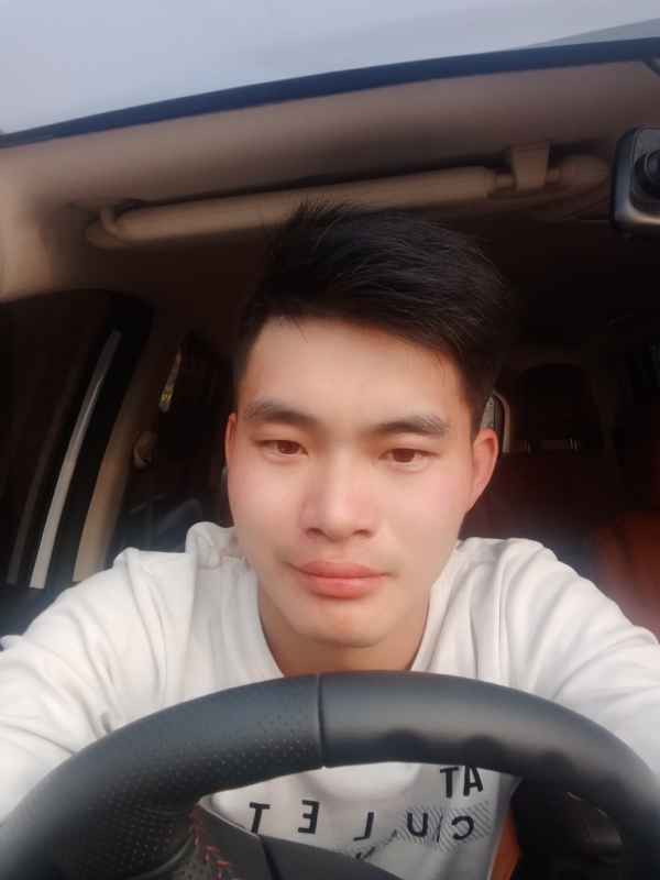 平凡人生的第一张照片--宜昌相亲服务中心