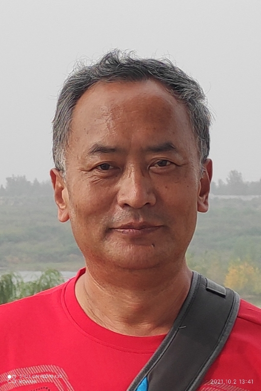 与你同行的第一张照片--宜昌相亲服务中心