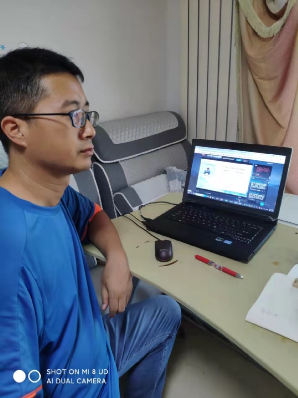 高锰酸钾的紫的第一张照片--宜昌相亲服务中心