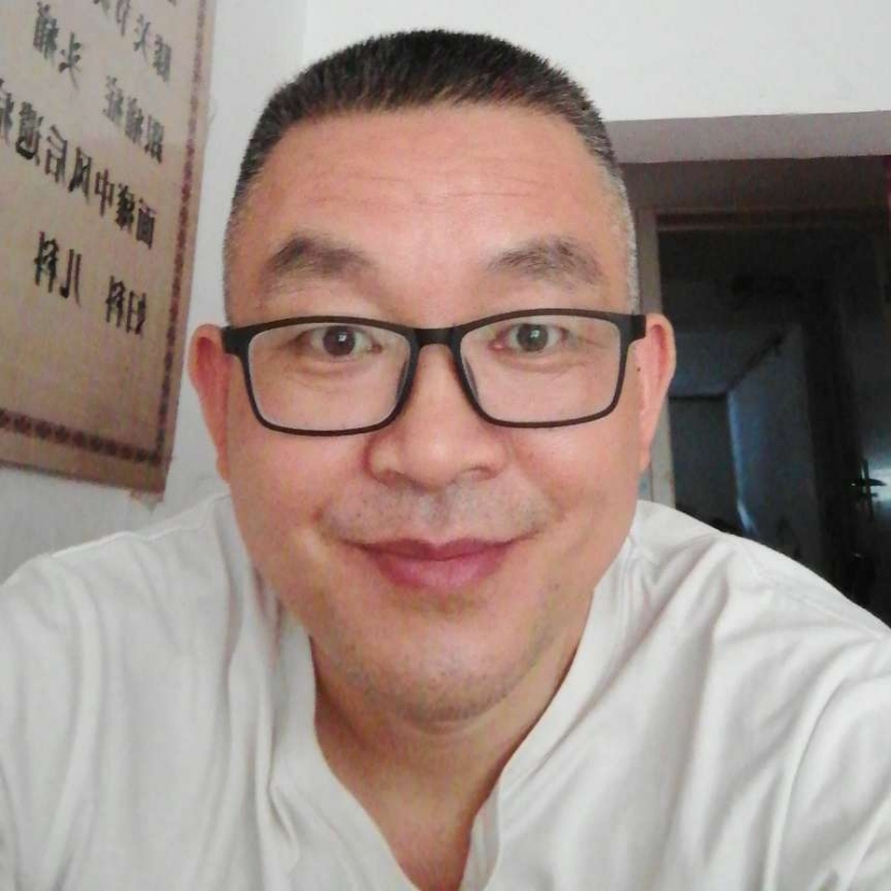 你好美女在吗的第一张照片--宜昌相亲服务中心