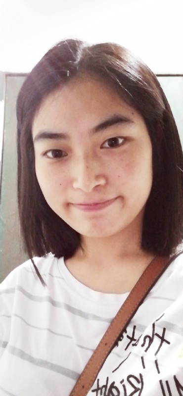 向日葵无一例外的第一张照片--宜昌相亲服务中心