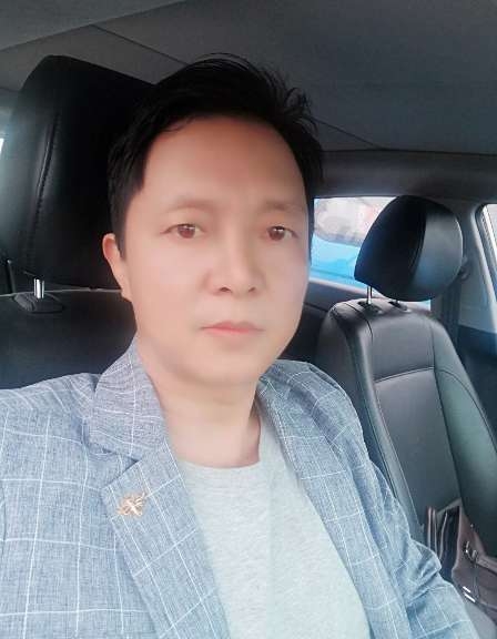 深蓝的第一张照片--宜昌相亲服务中心