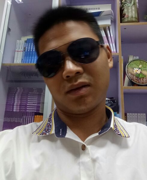 狼行天下的第一张照片--宜昌相亲服务中心