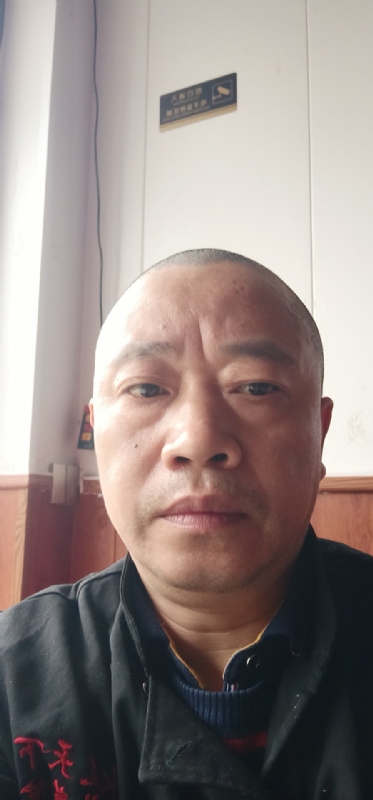 快乐人生的第一张照片--宜昌相亲服务中心