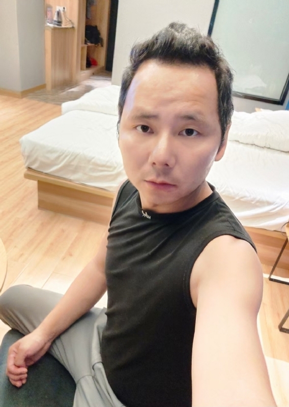 爱远的要命的第一张照片--宜昌相亲服务中心