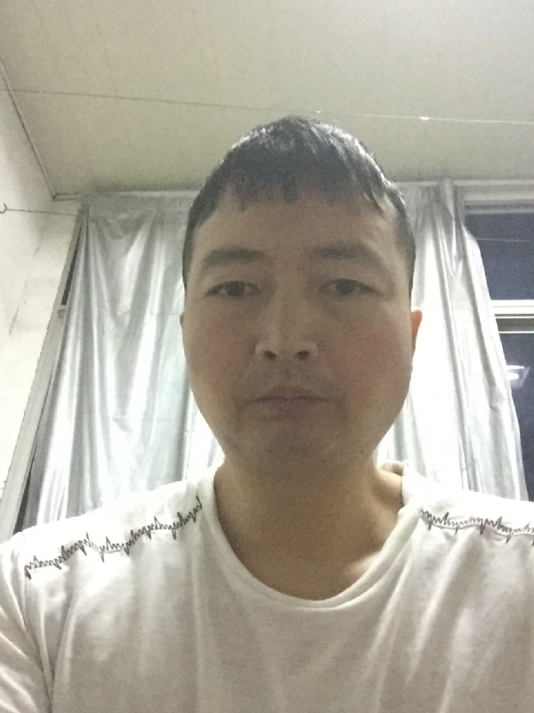 无可取代的第一张照片--宜昌相亲服务中心