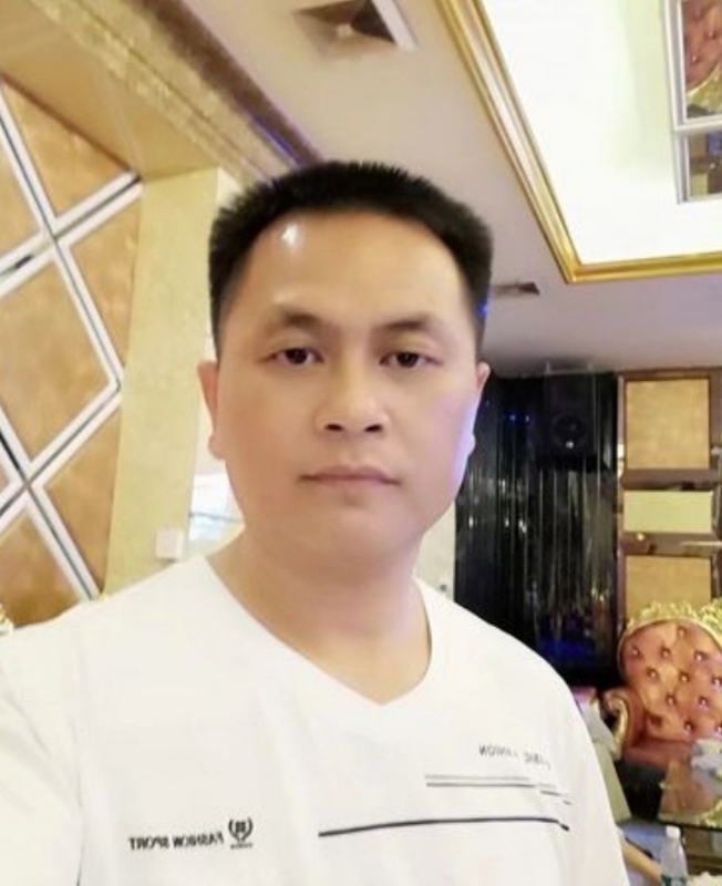 小梁的第一张照片--宜昌相亲服务中心