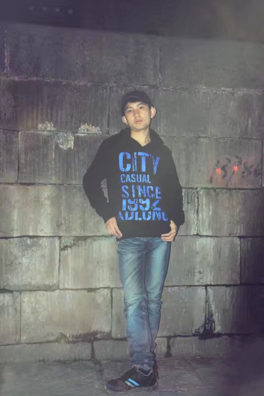 黄渊军的第一张照片--宜昌相亲服务中心